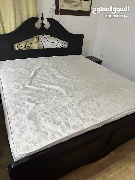 Bed with mattress 180mm