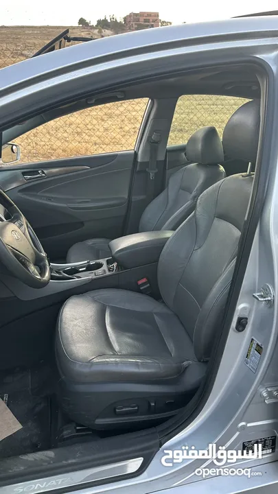 Hyundai sonata 2012 royal 7 جيد