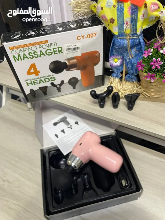 فرد مساج  MASSAGE GUN يحتوي جهاز المساج على 4 رؤوس مختلفة الاستخدام