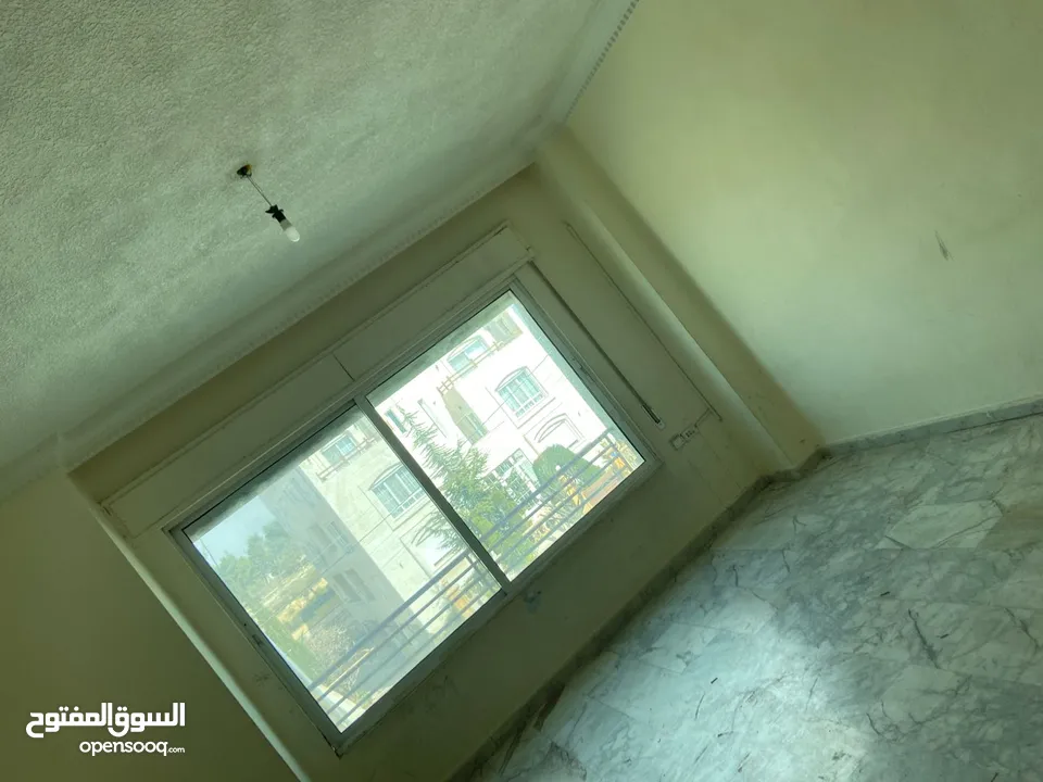 شقه فارغه للايجار تلاع العلي تجديد كامل