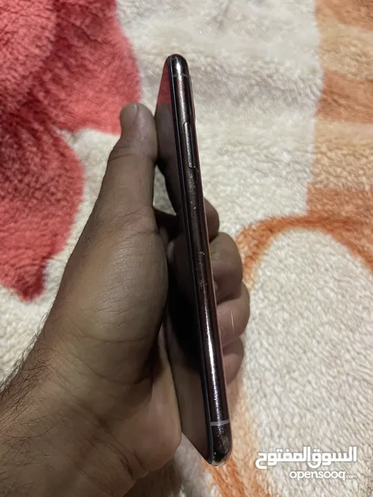 ايفون اكس اس للبيع