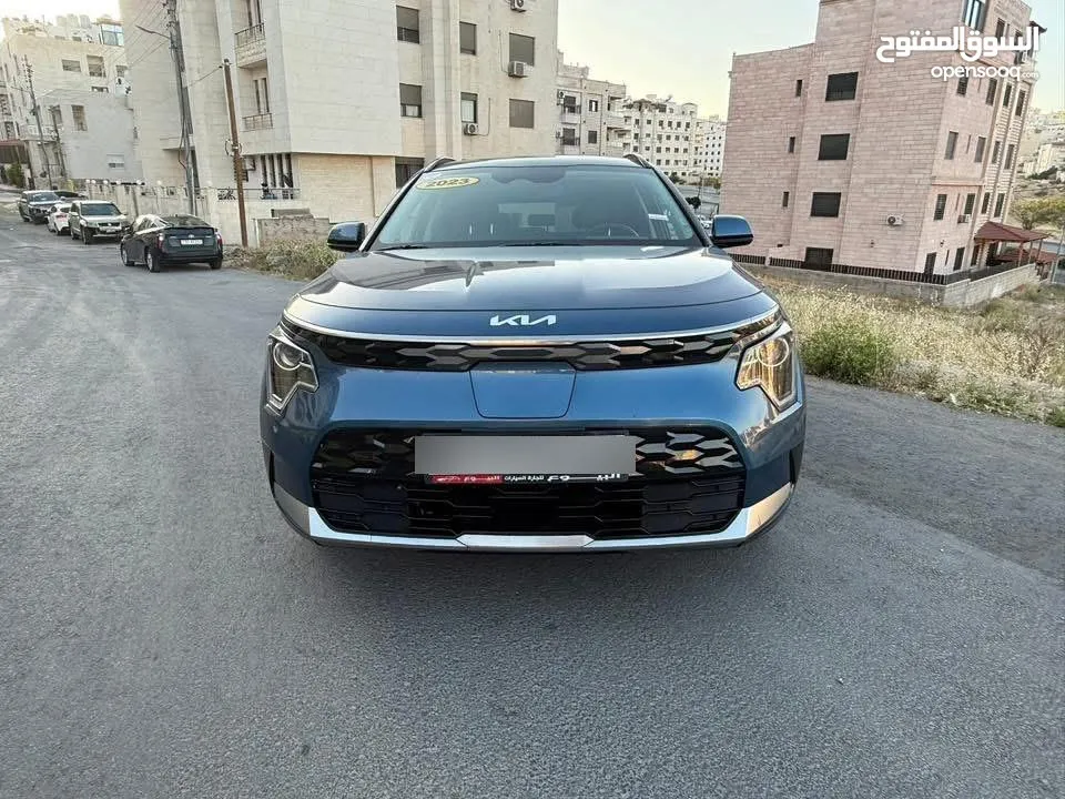 كيا نيرو EV موديل 2023 تقطع 550 بالشحنة جمرك 19/5