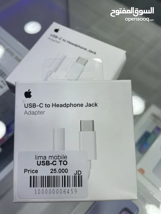 USB-C to headphone jack