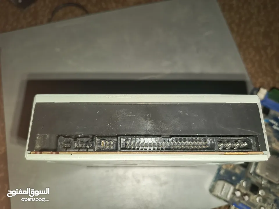 قارئ اقراص DVD مستعمل بحاله ممتازه للبيع
