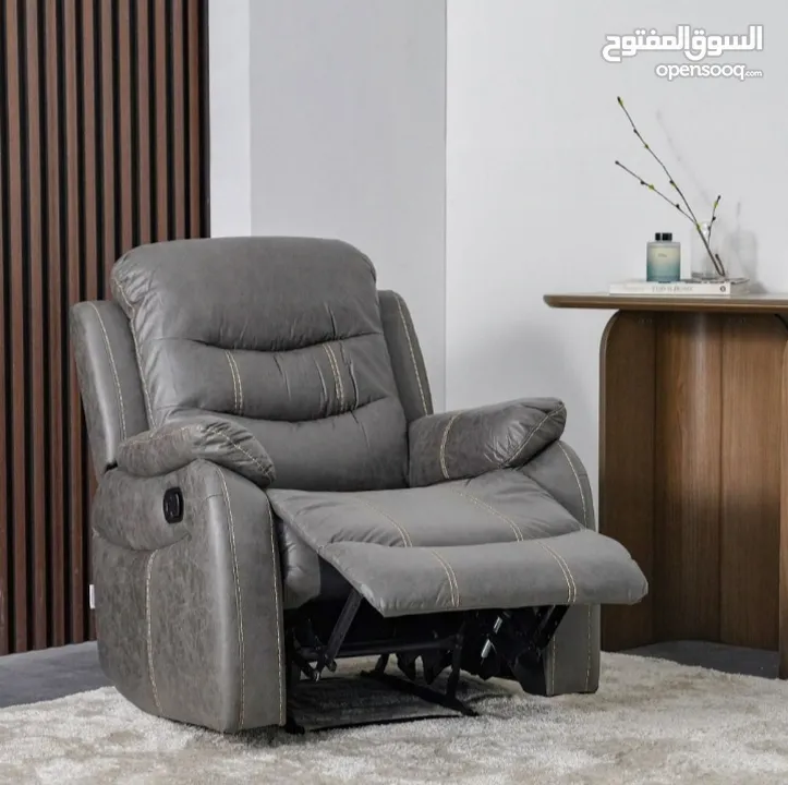 كرسي هزاز للراحه مخمل جلد جديد بالكرتون one seater leather Recliner