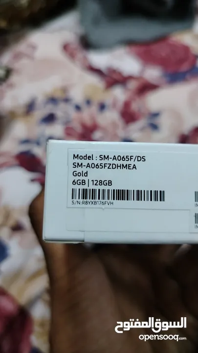 سامسونج A06 لون ذهبي نسخة 6+6 رام  للبيع فقط