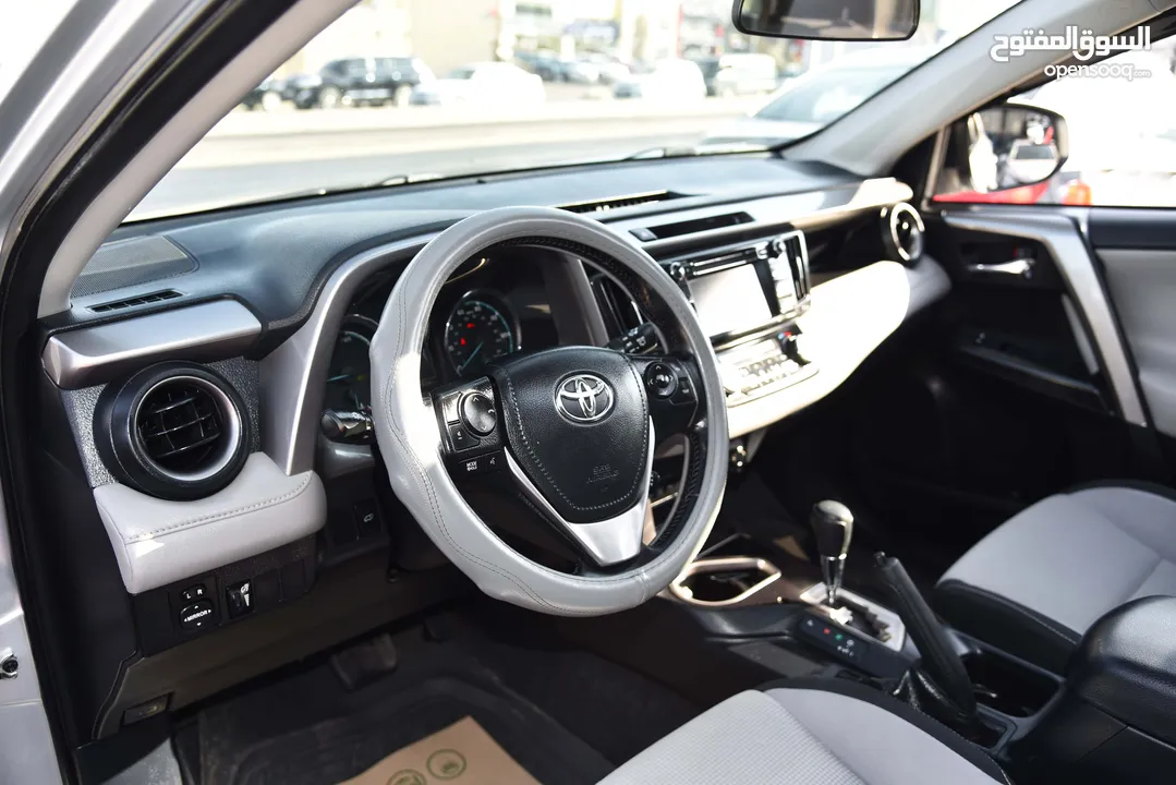 تويوتا راف فور هايبرد Toyota RAV4 Hybrid XLE 2016