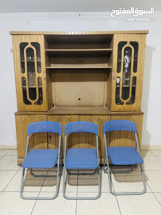 Custom made TV stand and stylish foldable chair set