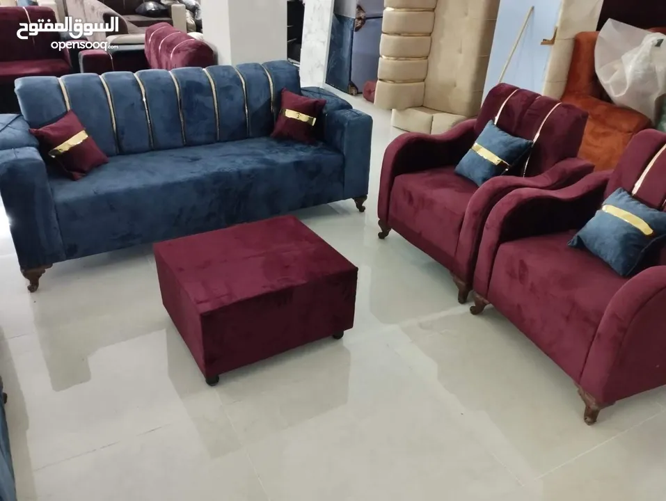 أطقم كنبايات جديد  ، متوفر بأي لون بتطلبه