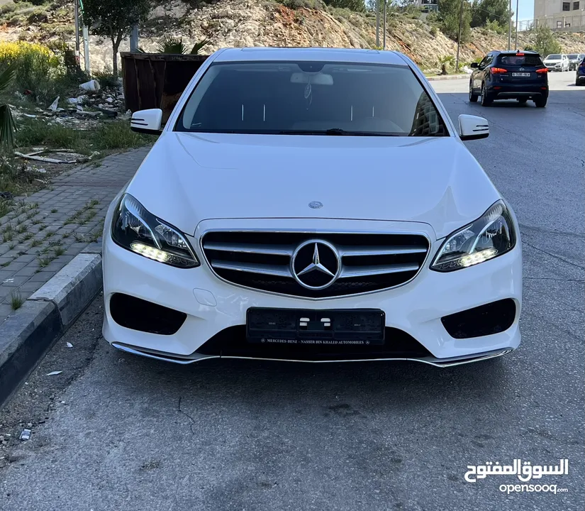 Mercedes Benz  W212  MERCEDES BENZ E350