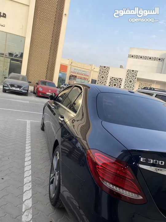 مرسيدس بنز E 300 للبيع