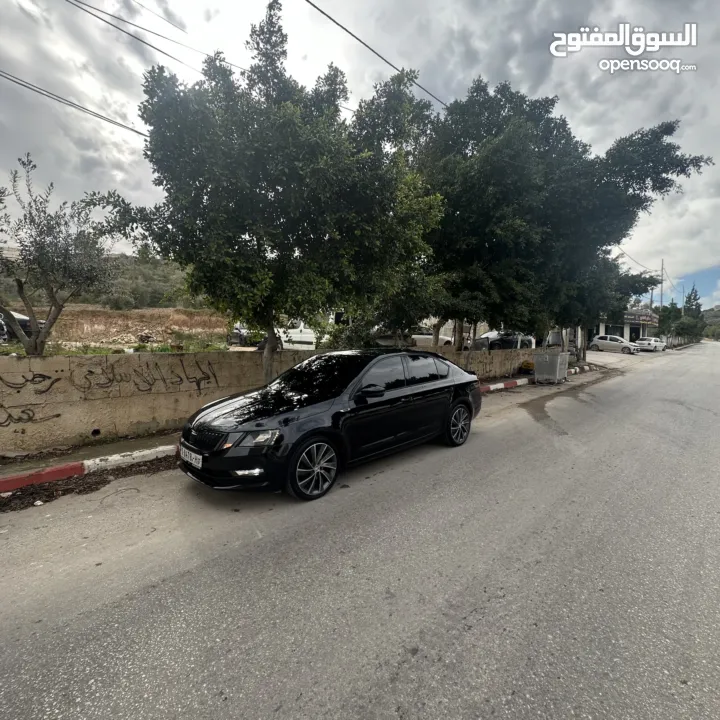 سكودا انظف من هيك مستحيل صور لحالها بتحكي