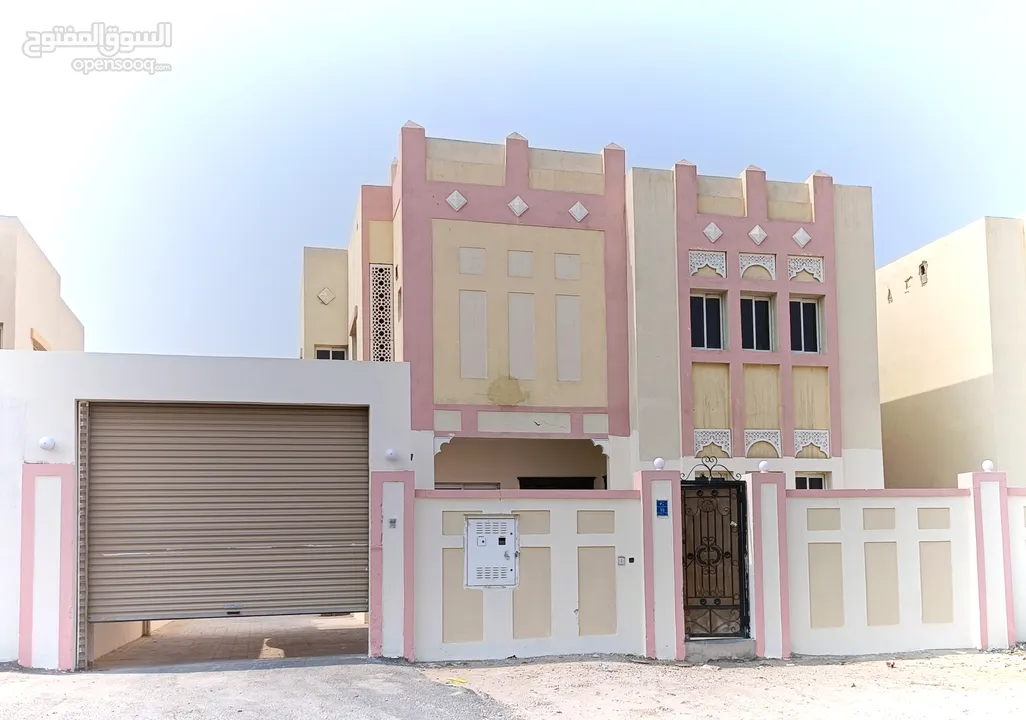 عدد 2 فيلا للايجار في ازغوه 2 neat villas @ Azgawa