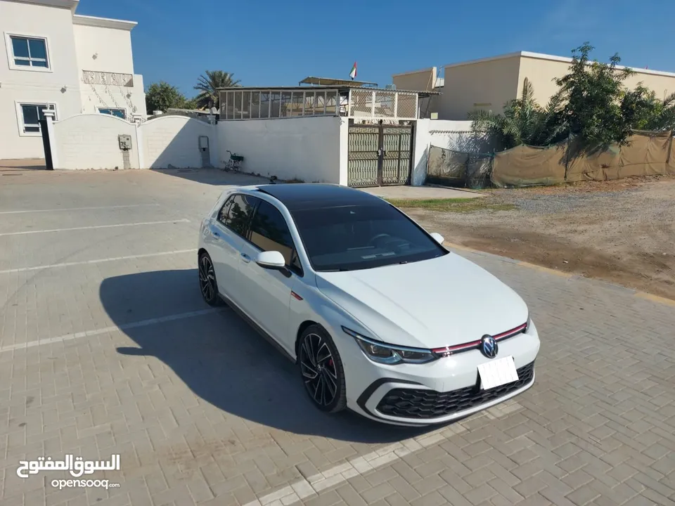 DHS 168000/= 2024 VOLKSWAGEN GTi Gcc ماشي فقط 7000 كم خليجي تحت الضمان فل اوبشن