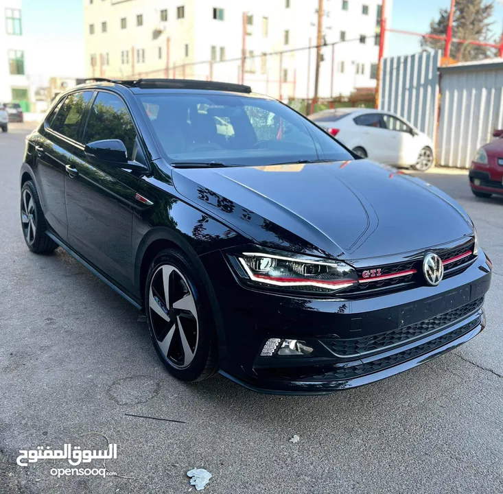 VW GTI 2000cc وقوة 207 حصان وقوة عزم 320 نيوتن