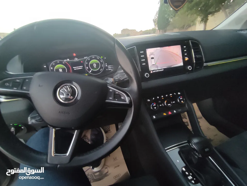 جيب سكودا كاروك فل كامل اضافات  للبيع بسعر مغري
