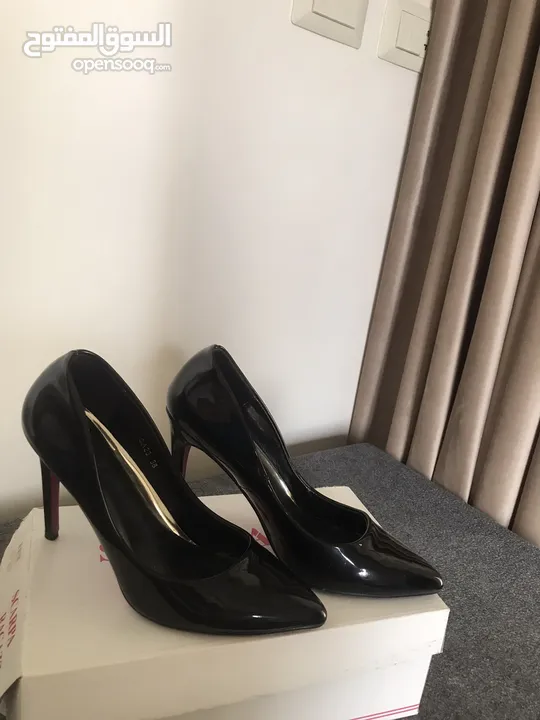 احذية ستاتي شبه جديده