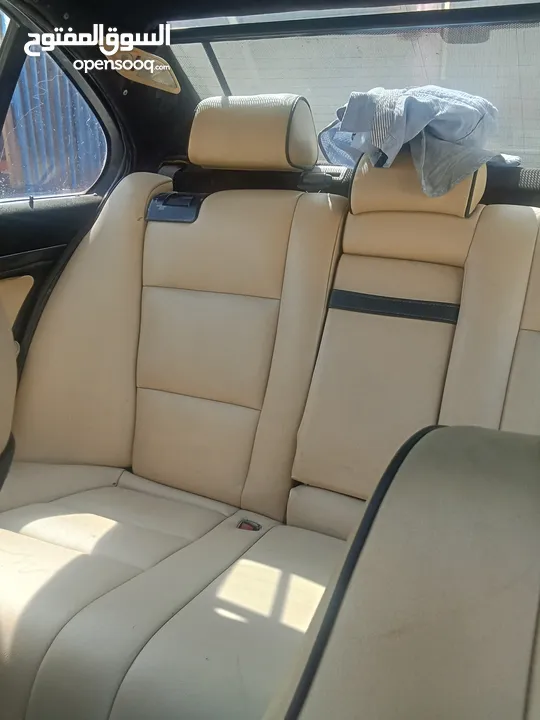 سياره للبدل على حلال جديان أو خرفان