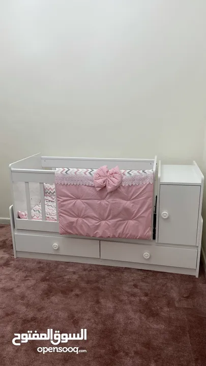 تخت مستعمل للاطفال بعد عمر ال3 سنوات يقلب لتخت مفرد لعمر 10 سنوات