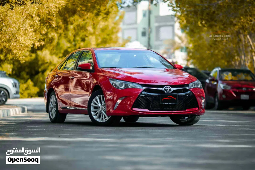TOYOTA CAMRY – FULL OPTION 2017 RED BEST PRICE EXCELLENT CONDITION