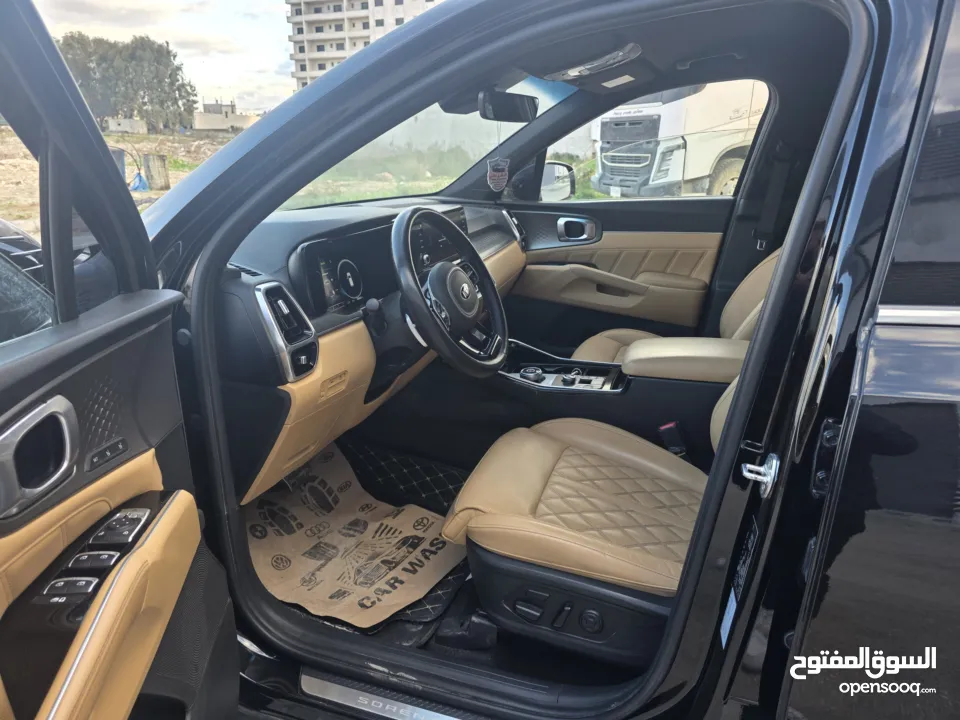 كيا سورينتو أعلى طراز بحالة الوكالة 2021/20