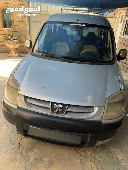 بيجو بارتنر 2008