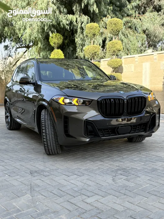 BMW X5 50e ترخيص   محرك 3000 هايبرد plug in/يقطع على الشحنه 100 كيلو متر