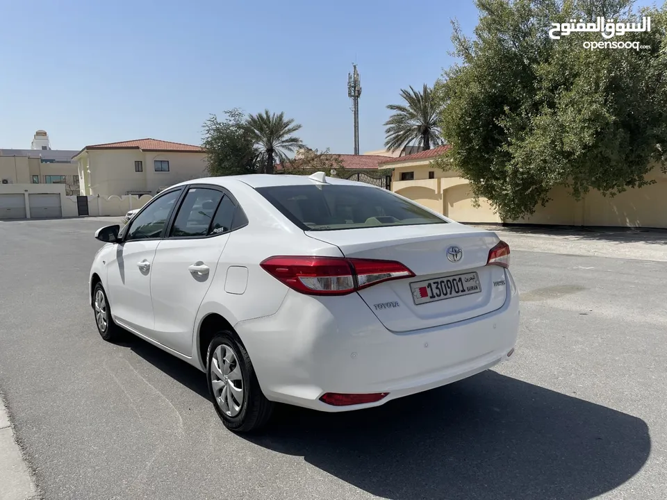 Toyota Yaris 1.5*   Model : *2021*  Color : WHITE  Kilometers used : 88k km