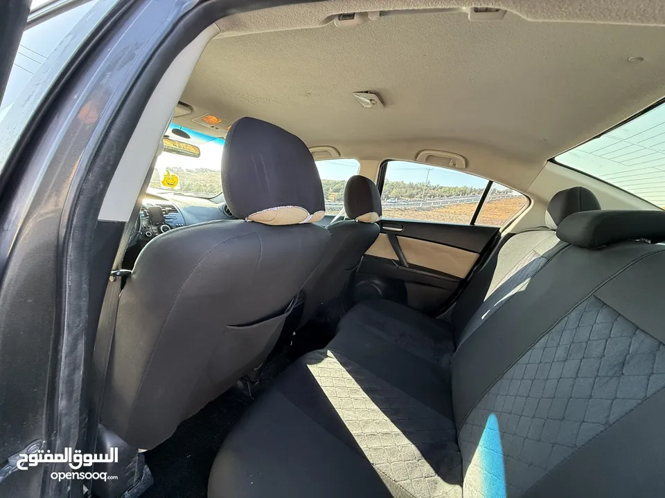 Mazda zoom 3 2012 بحالة الوكالة