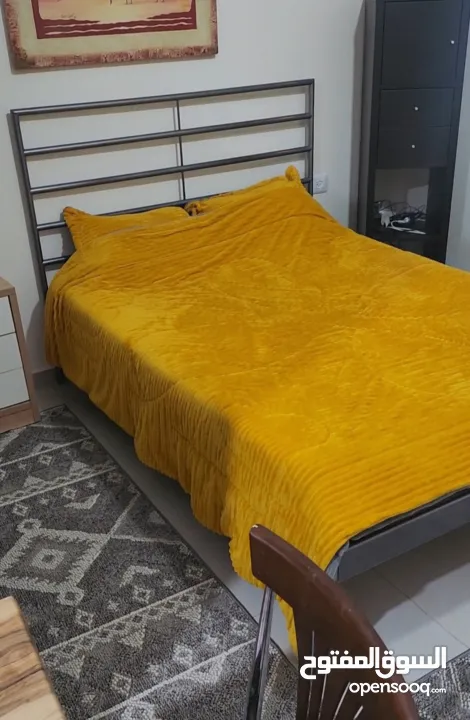 استوديو للبيع