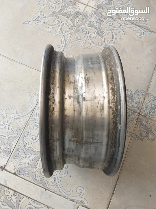 جنط كيا طقم كامل 4 حبات مع طاسات كاملة