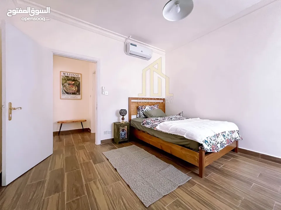 Weibdeh Apartment with Rooftop 200 sqm