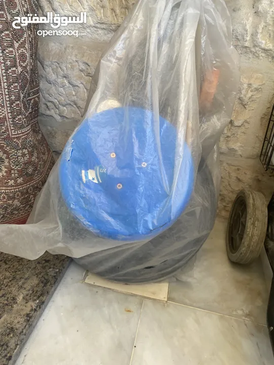 مكنسة كهربائية elsea لغسيل السياراتمستعمل بحالة الجديد استعمال قليل + مكنسة غسيل بلاط وسجاد كامل