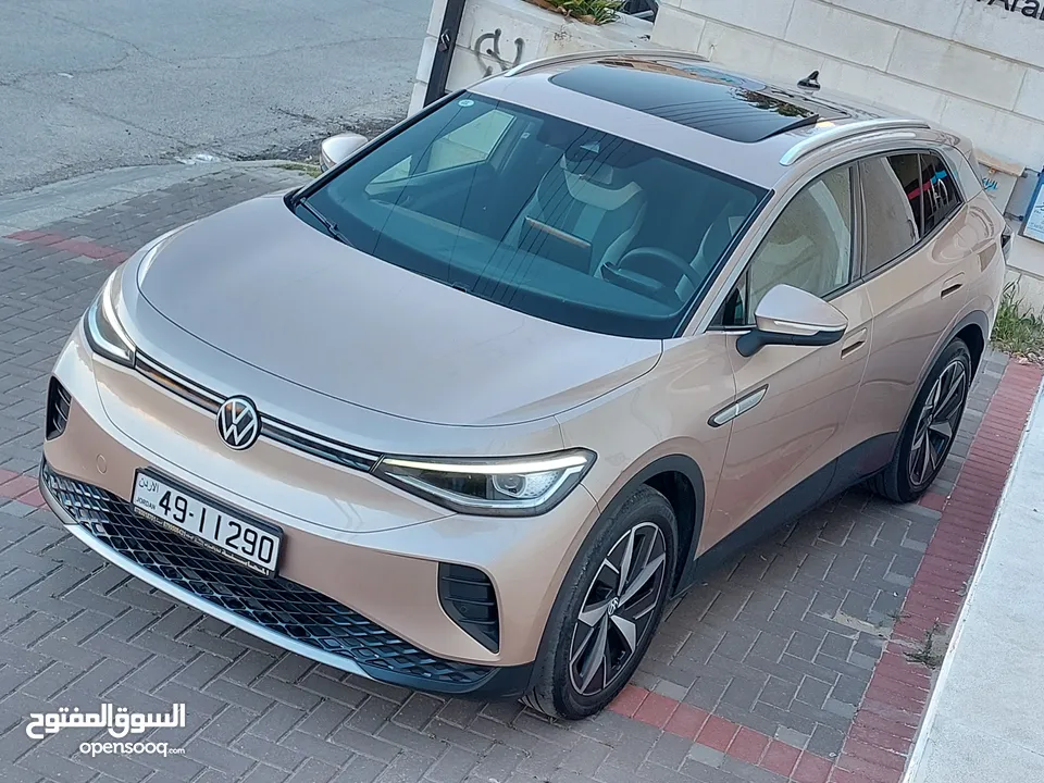 فولكسفاغن ID4 موديل 2022 شمباني ميتاليك// بانوراما متحركة// مميزة جدآ