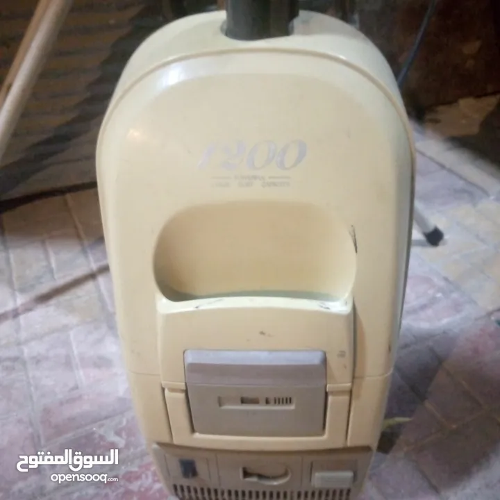 مكنسه كهربائيه للبيع