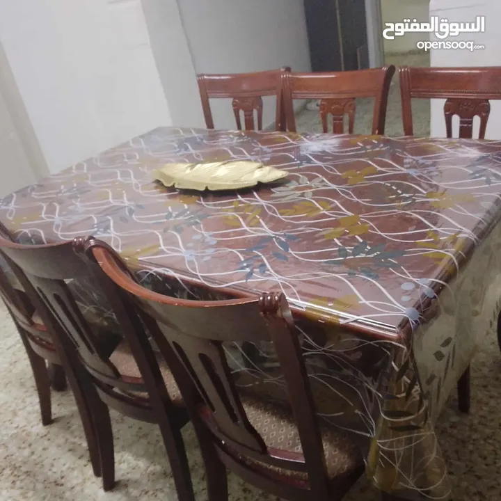 طاوله سفره خشب زان