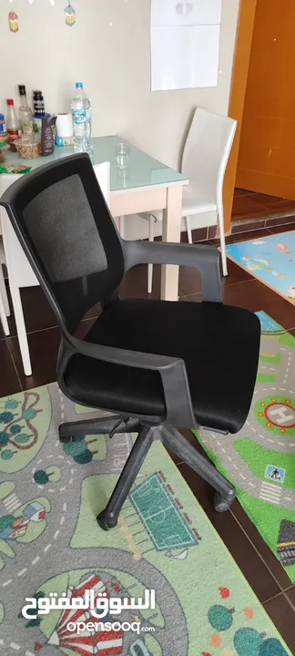 none used manager chair