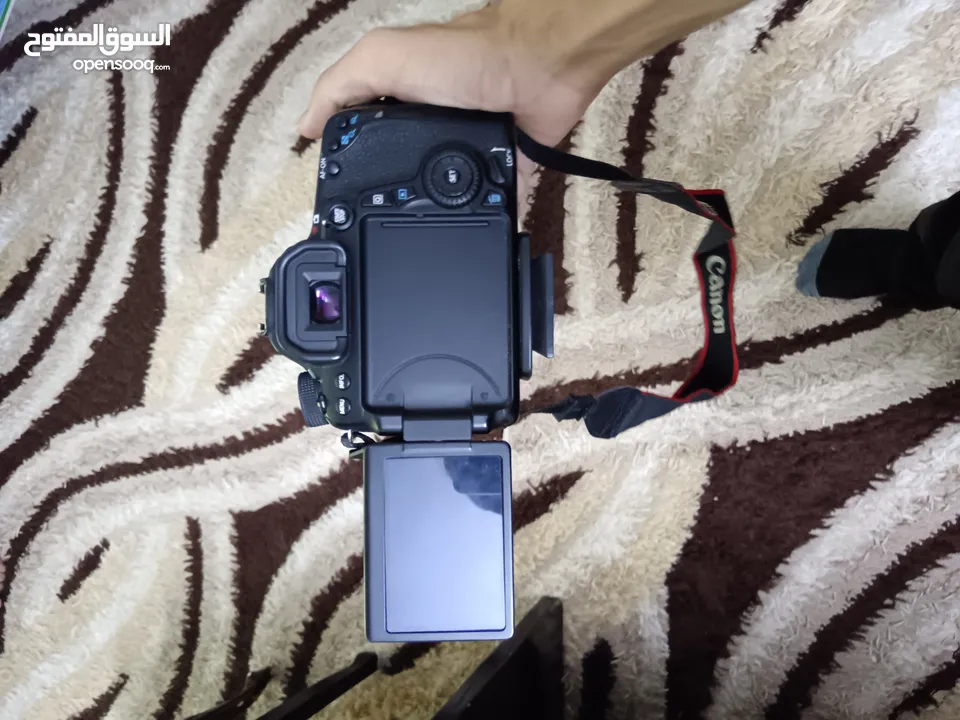 كاميرا 70 DSLR  ( Full HD Video  )