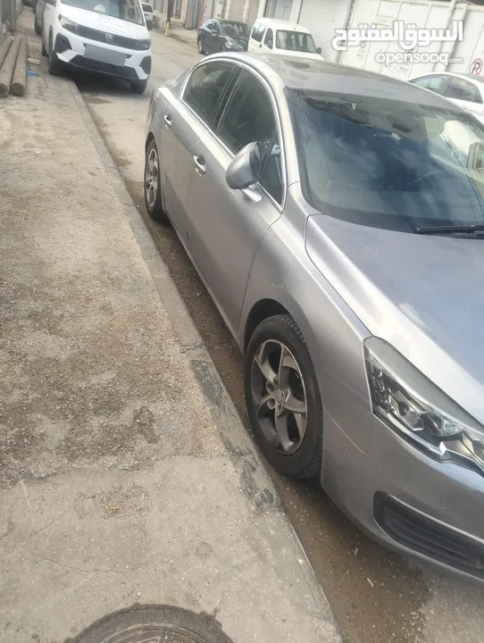 سياره بيجو 5008للبيع