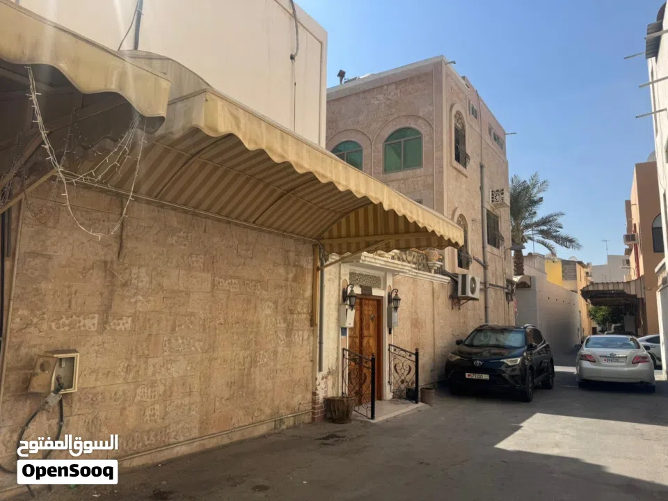 منزل كبير في البسيتين