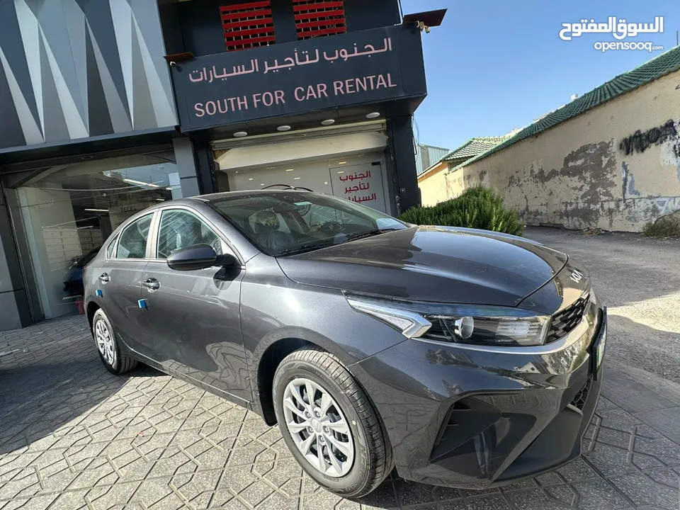 كيا سيراتو 2025 للايجار عداد زيرو فل اضافات باقل الاسعار فقط من الجنوب لتأجير السيارات السياحية