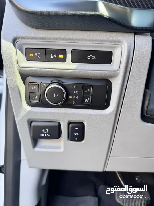 Ford F-150 2021 hybrid limited powerboost 4x4