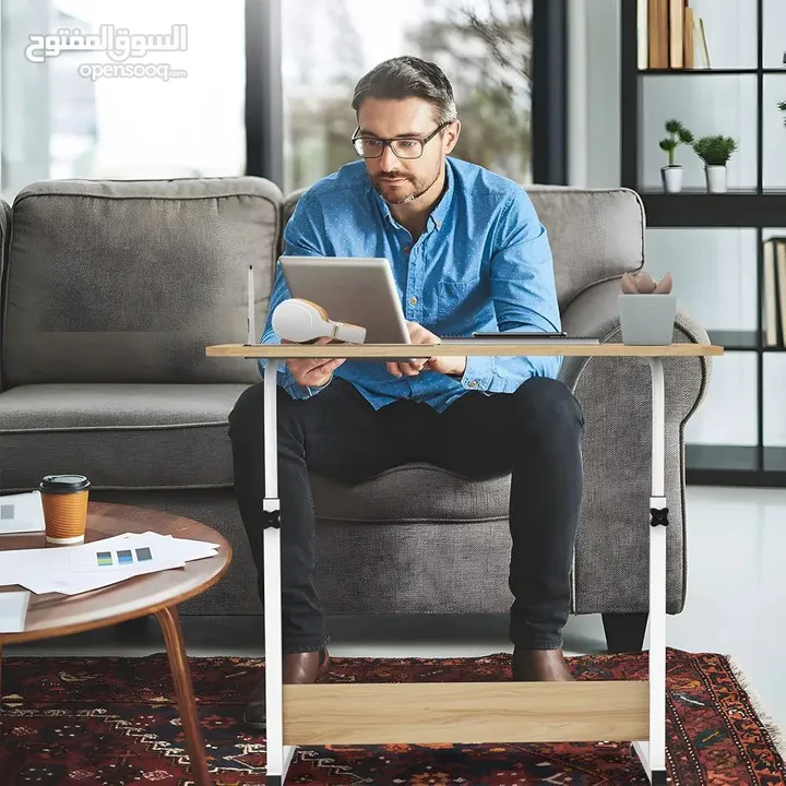 مكتب طلابي عملي ومتنقل بترتيب عصري وجديد  سطح واسع بيساع لابتوب وكتب وأدوات مدرسية  عجلات قوية