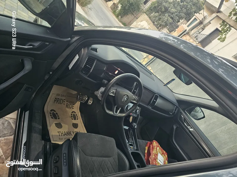 سكودة كودياك 2019 دهان تجميلي في 3 قطع في السيارة خالية من الحوادث