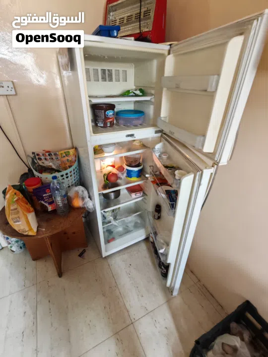 All home set in good condition good brand