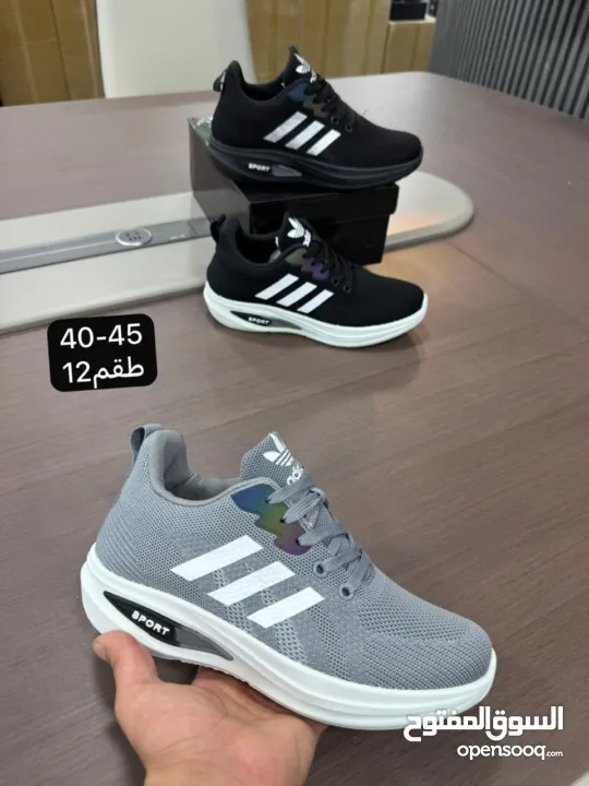 خصم 40% على جميع الأحذية المعروضة