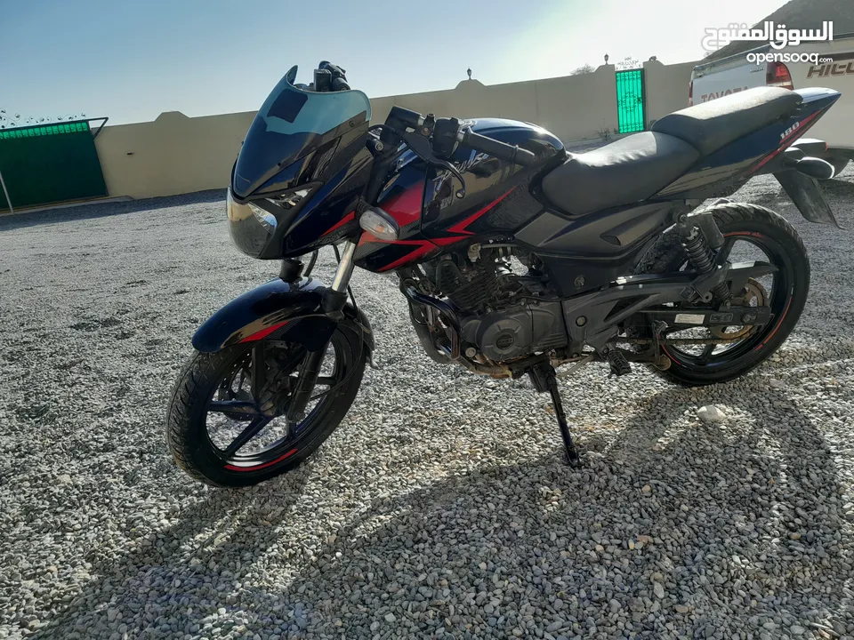 للبيع بلسر 180cc