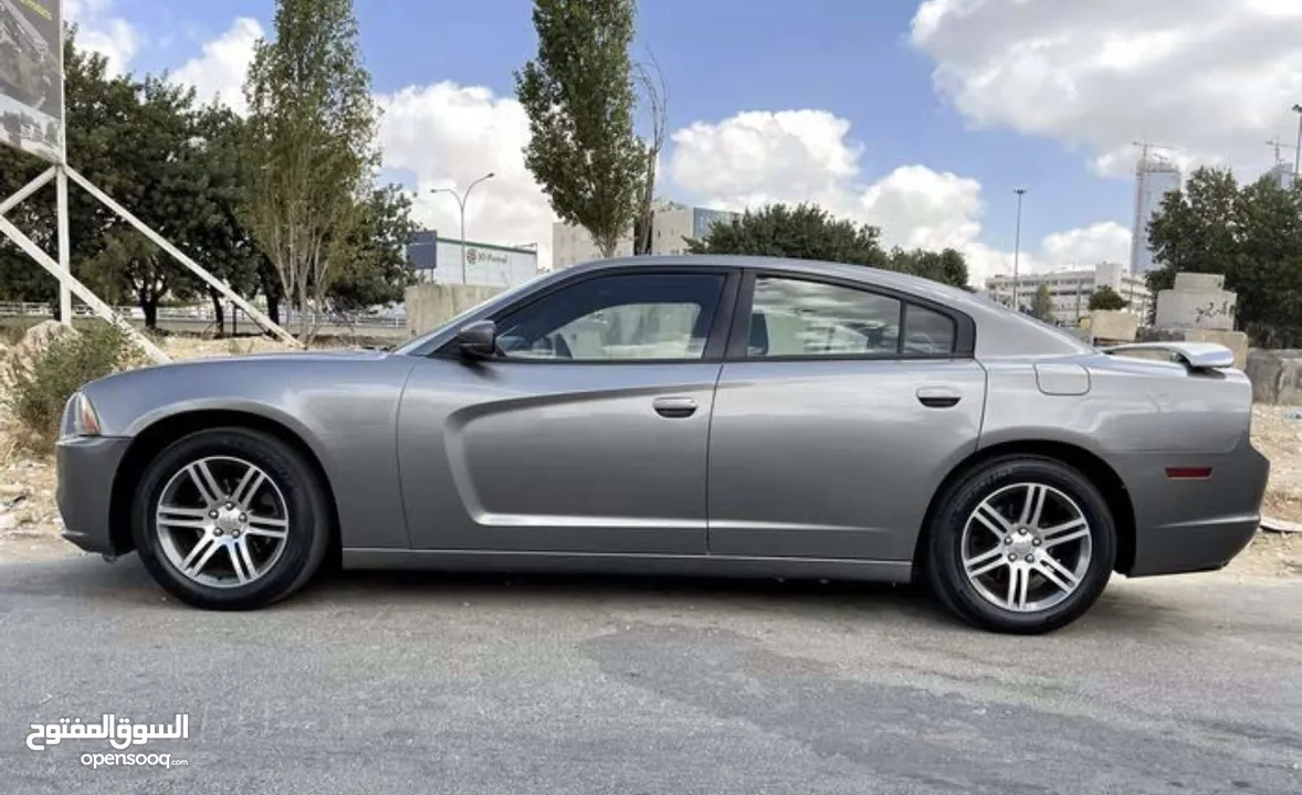 دودج تشارجر موديل 2012 ماتور 3500cc فحص 4 جيد
