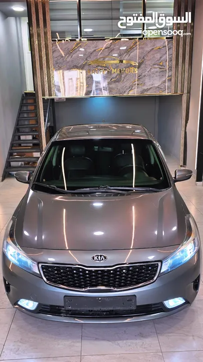 اوفر سياره بالبلاد k3 بحاله شركه