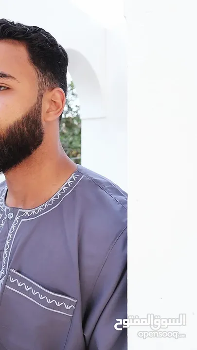 عبايه نص كم